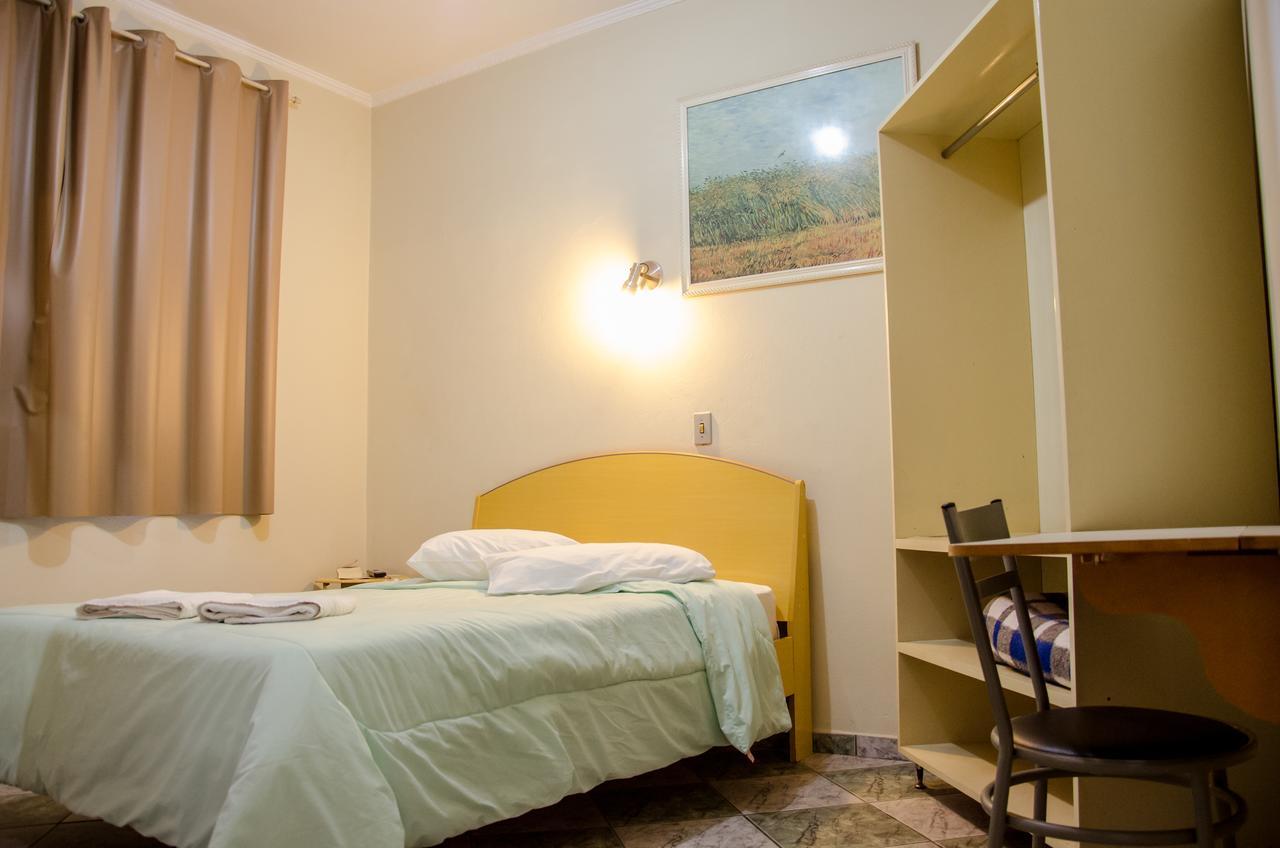 Hotel Pousada Do Leao Lençóis Paulista Kültér fotó