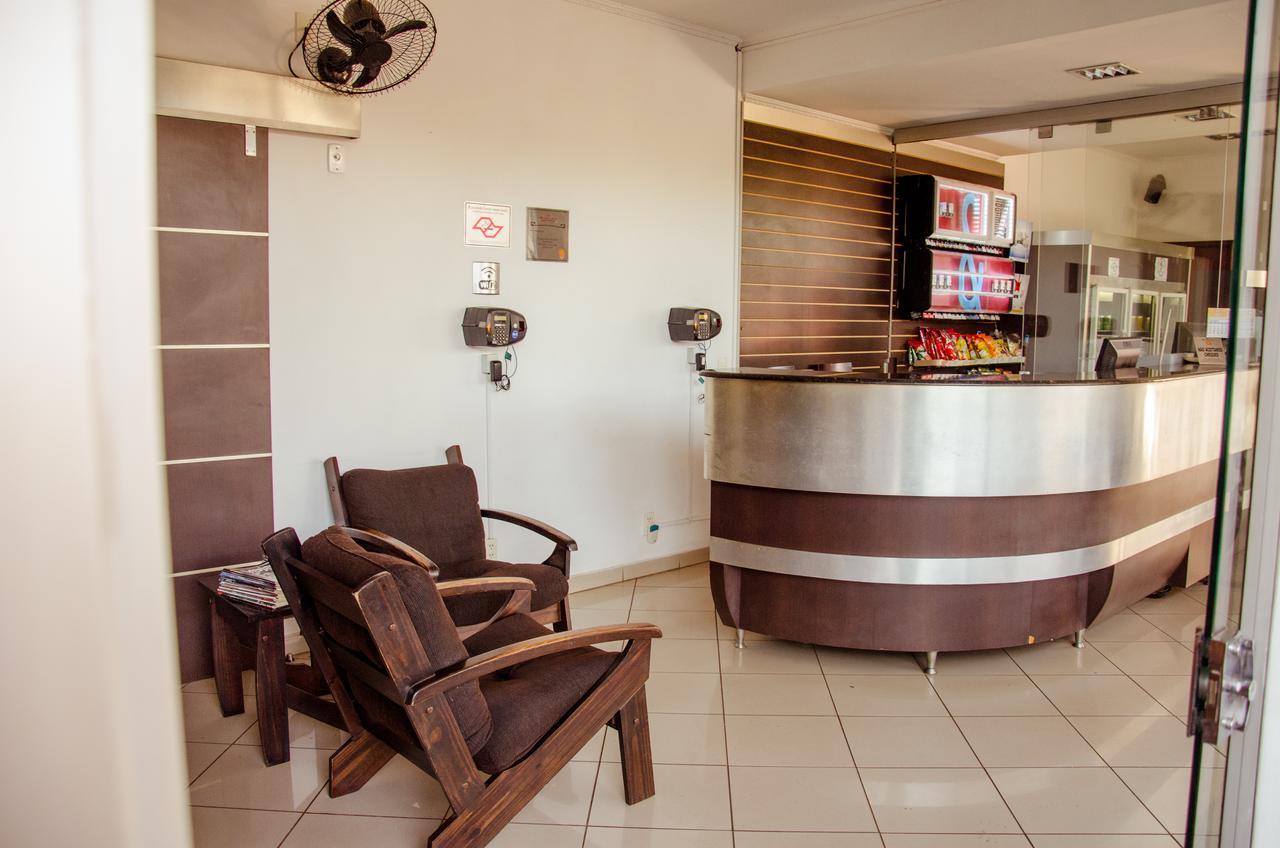 Hotel Pousada Do Leao Lençóis Paulista Kültér fotó